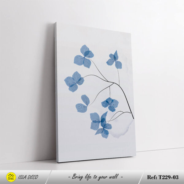 Art Floral Moderne avec Fleurs Bleues sur Fond Blanc – Image 5